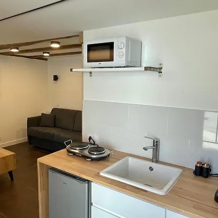De Charme Proche Nantes & Aeroport Au Calme Apartment *